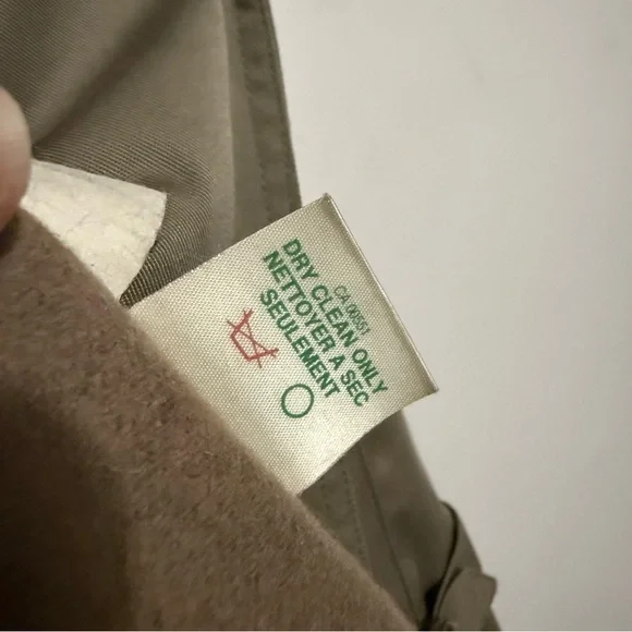 Vintage Olive Trench Coat with Purple Plaid Lining Detachable Insert & Collar - Picture 7 of 16